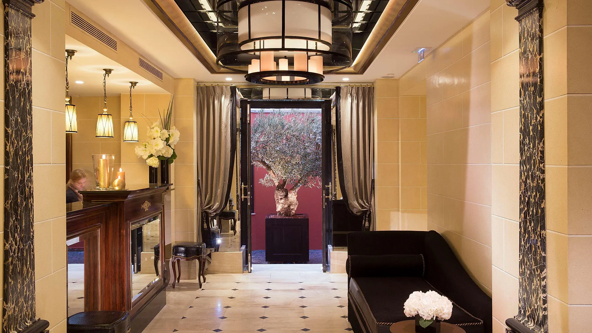 Le Belmont Paris Hotel